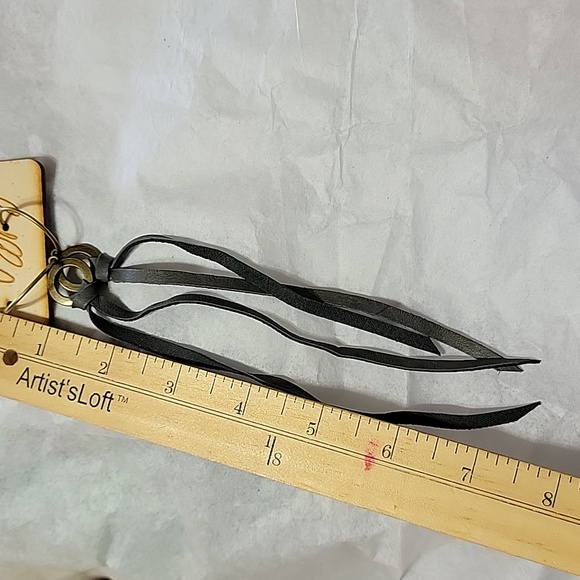 Keep It Gypsy Leather Tassels Dangle Earrings Smoke Grey - Picture 3 of 6